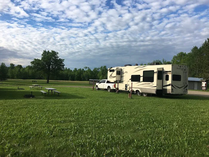 Lofgren Memorial Park Campground Picture 3