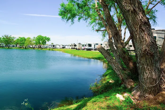 AAA RV Park Picture 3