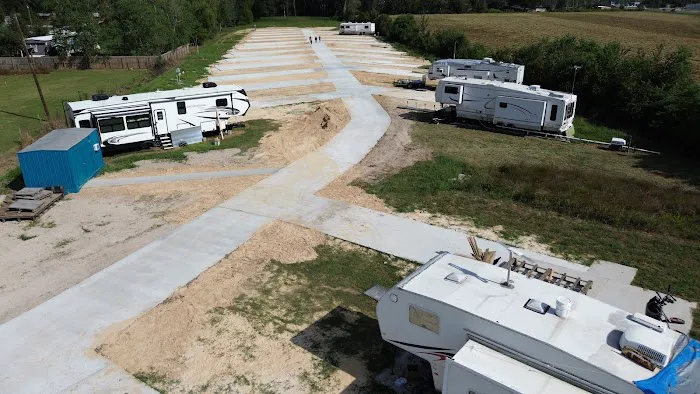 Fannett Rv park Picture 8
