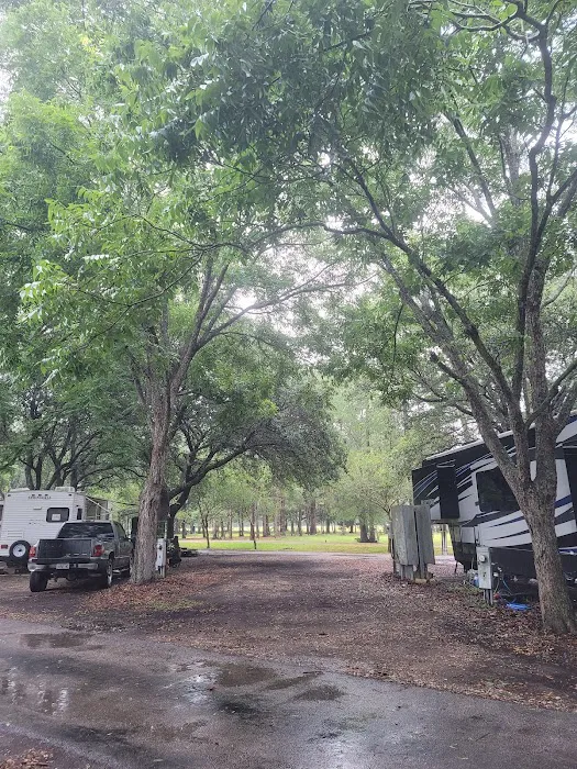 Bearazinga RV Park Picture 8