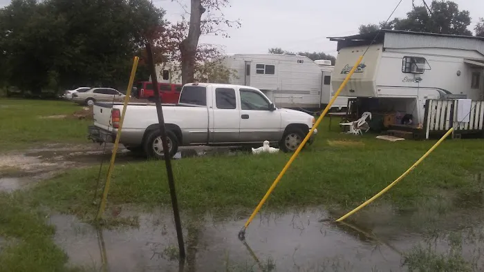 Acadian RV Park Picture 2