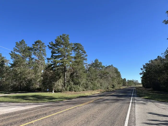 East to West RV Park Picture 4