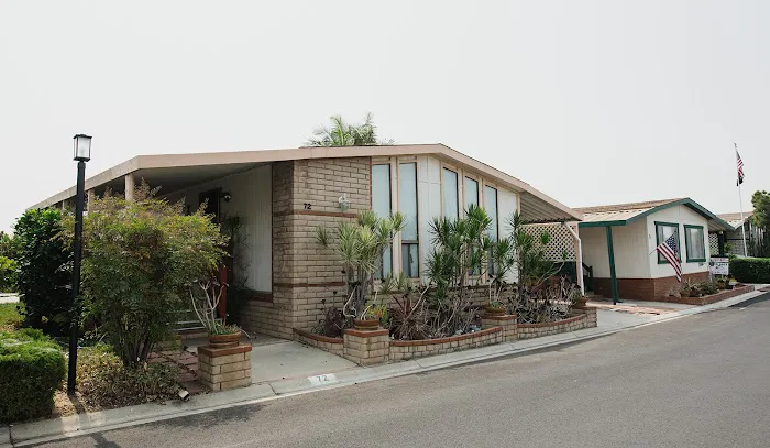 Santiago Creek Orange Estates Picture 3