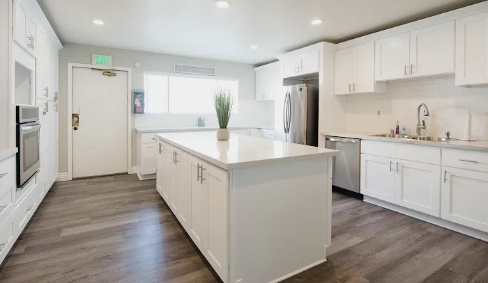 Santiago Creek Orange Estates Picture 8