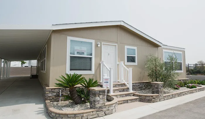 Santiago Creek Orange Estates Picture 10