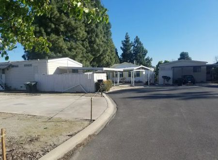 Lake Los Serranos Club