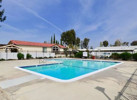 Hacienda Mobile Home Estates