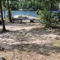 Rainbow Island N33 Campsite ico