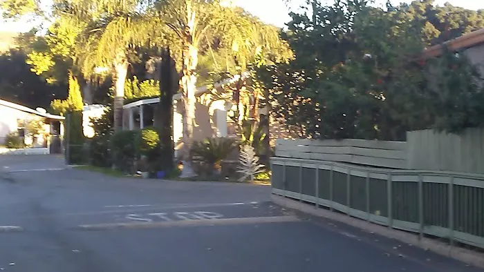Polynesian Mobile Home Park Picture 2