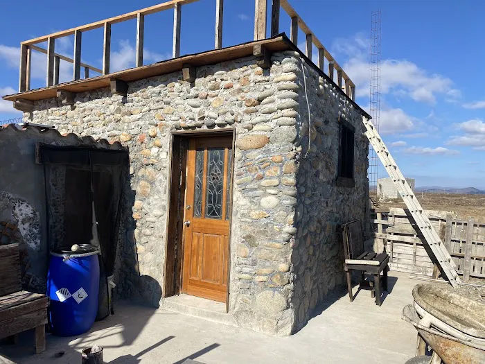 Crest Mobile Manor Picture 2