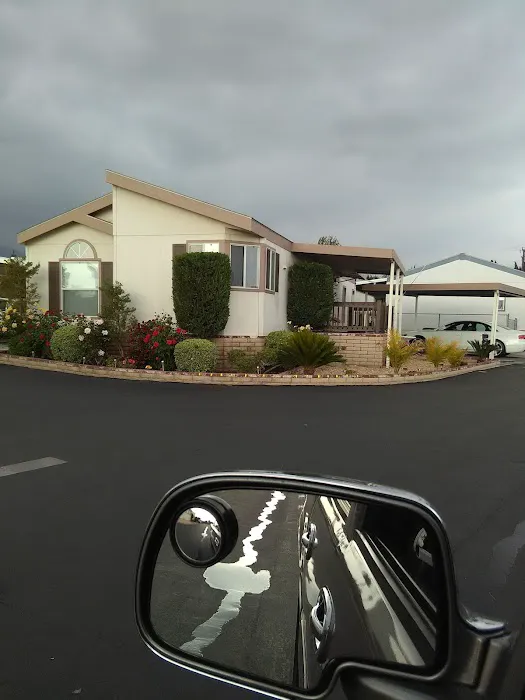 Foothill Village Mobile Home Picture 3