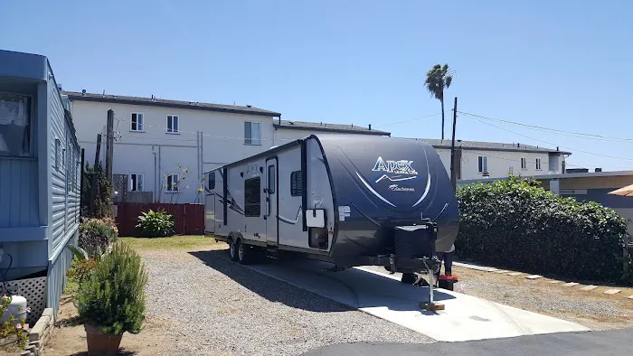 Sandy Shores RV and Mobile Home Park Picture 1