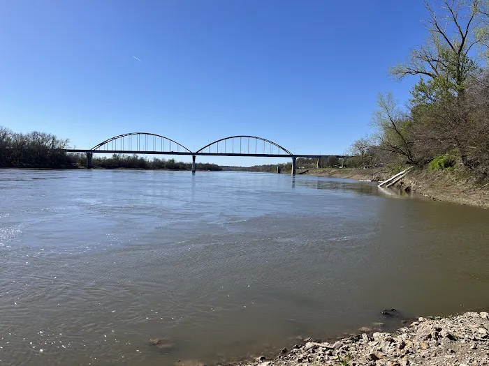 Riverfront Campground Picture 1