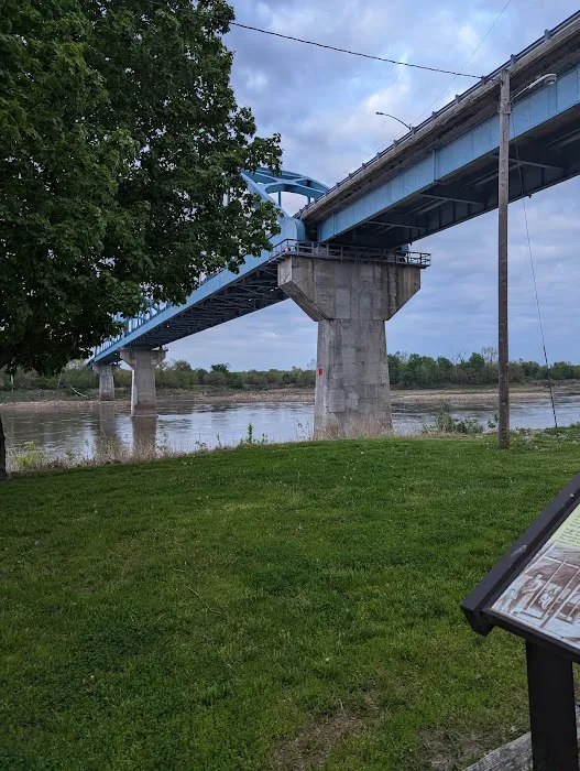 Riverfront Campground Picture 10