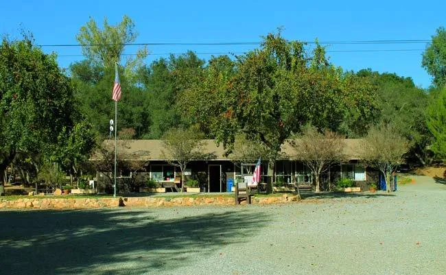 Woods Valley Kampground & RV Park Picture 6