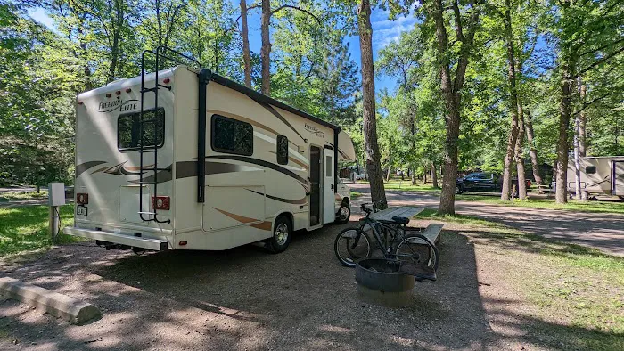 Bear Paw Campground Picture 3