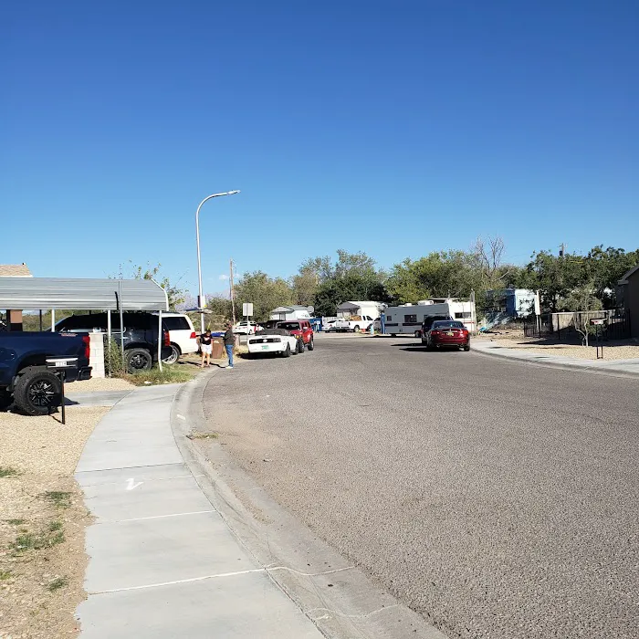 Los Arboles Mobile Village Picture 1