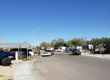 Los Arboles Mobile Village