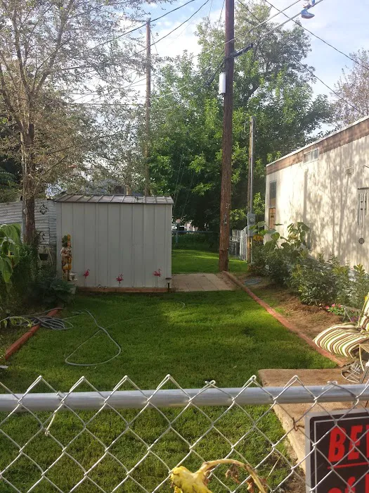 Los Arboles Mobile Village Picture 3