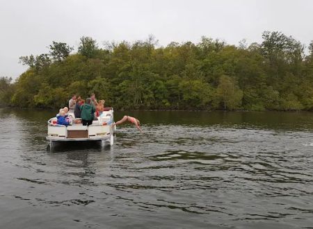 Port of Cedar Crest Campground