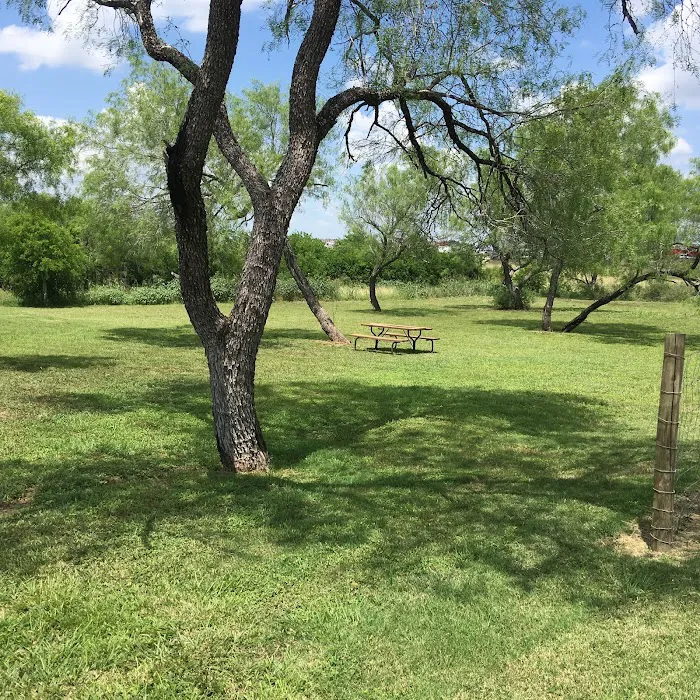 R&M RV Park Picture 3