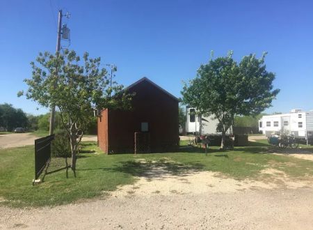 R&M RV Park