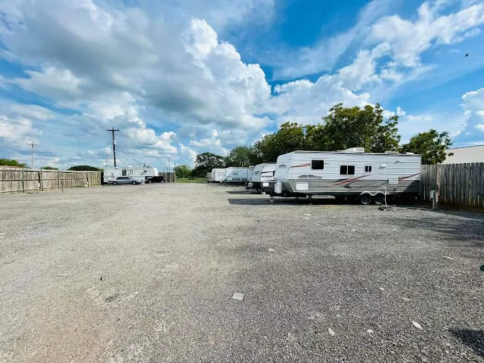 Bluewind RV Park Picture 3