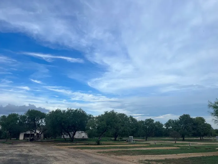 Jourdanton RV Park Picture 5