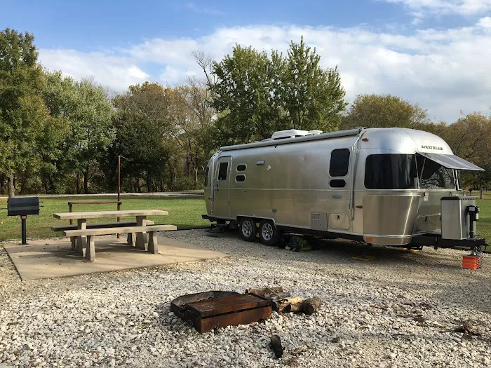 Outlet Channel Campground Picture 7