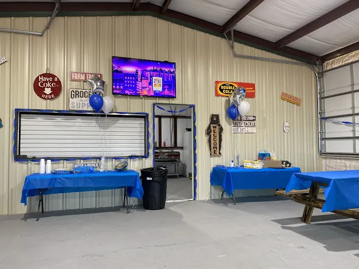 KBY Riverfront Self-Storage & RV Resort Picture 4