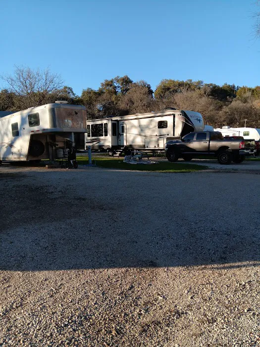 Riverside RV Park Picture 3