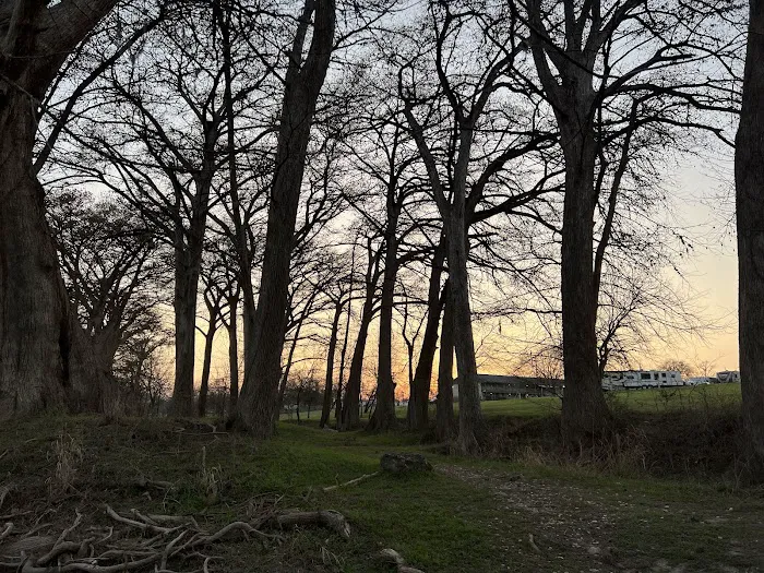 Riverside RV Park Picture 7