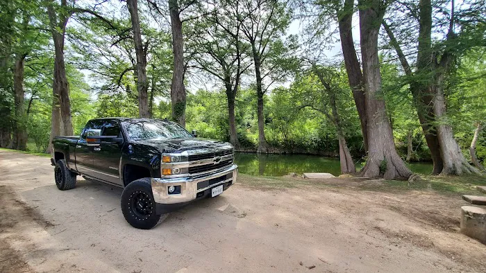 Bandera Star Riverfront Camping and RV Picture 10