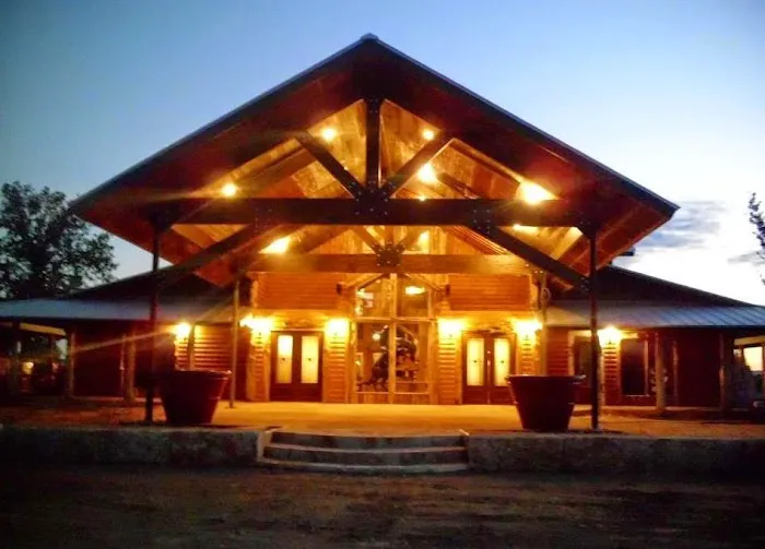 Antler Oaks Lodge and RV Resort Picture 1