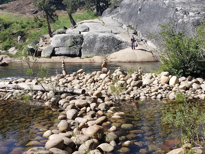 Mono Hot Springs Campground Picture 7