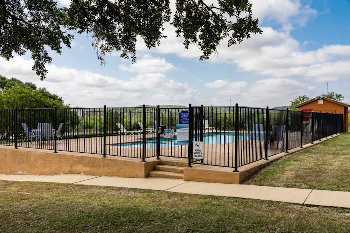 Kerrville RV Park and Cabins Picture 2