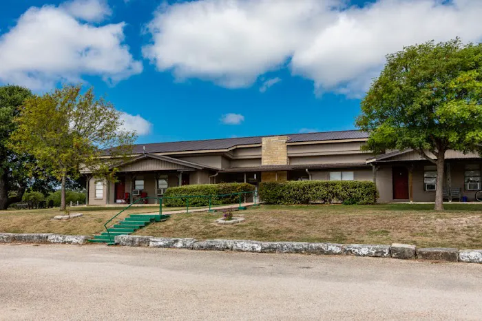 Kerrville RV Park and Cabins Picture 10