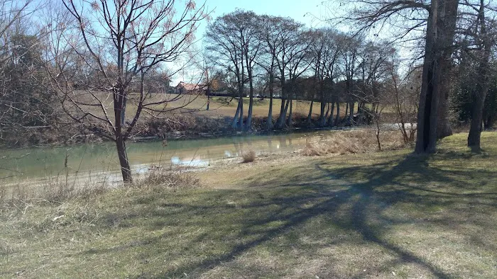 Hillview Mobile Home Community Picture 6