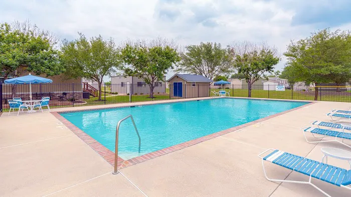 Comal Farms Picture 3