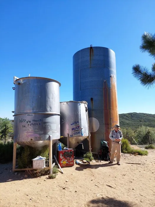 Mike's Place for PCT hikers Picture 5