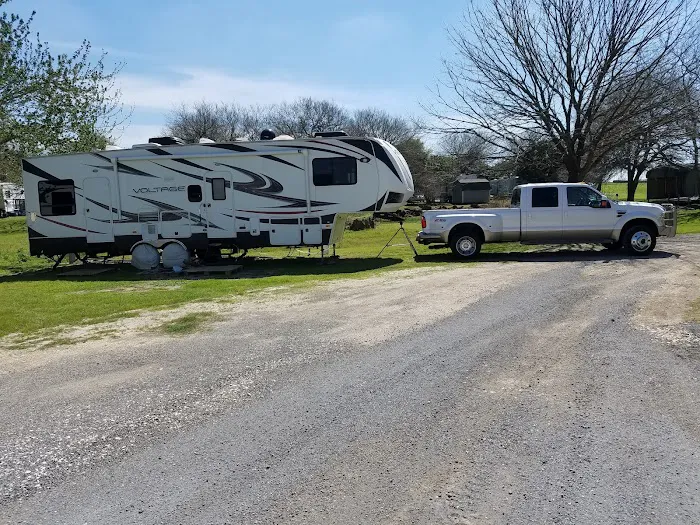 Stone Cross Ranch RV Park Picture 6