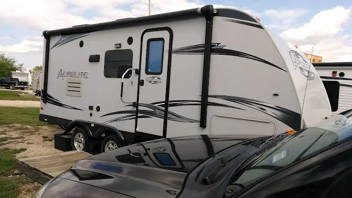 Seguin Hilltop RV Park Picture 3