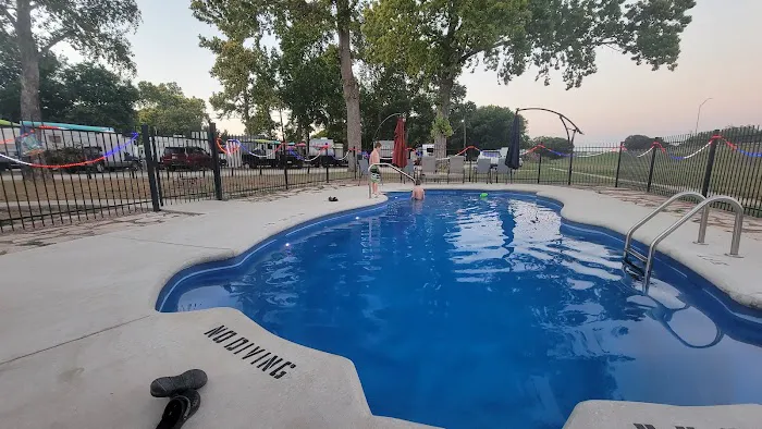 Twin Palms RV Park Picture 3