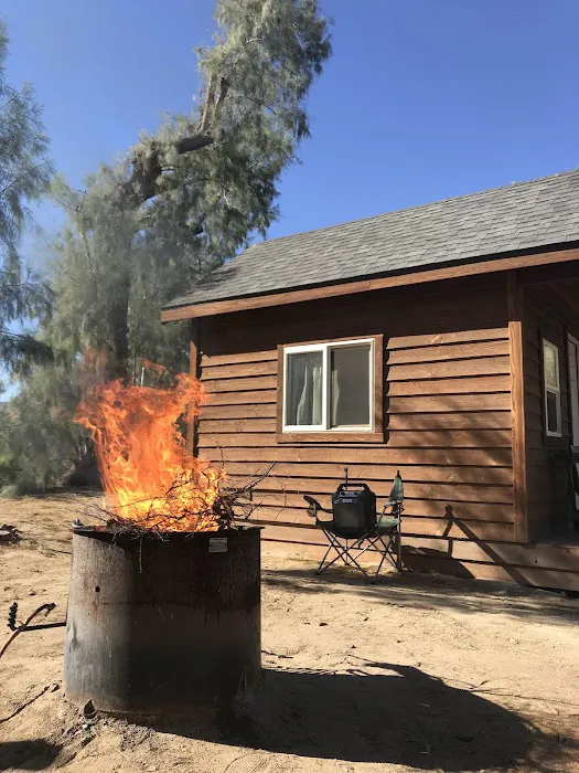 Tamarisk Grove Campground Picture 5