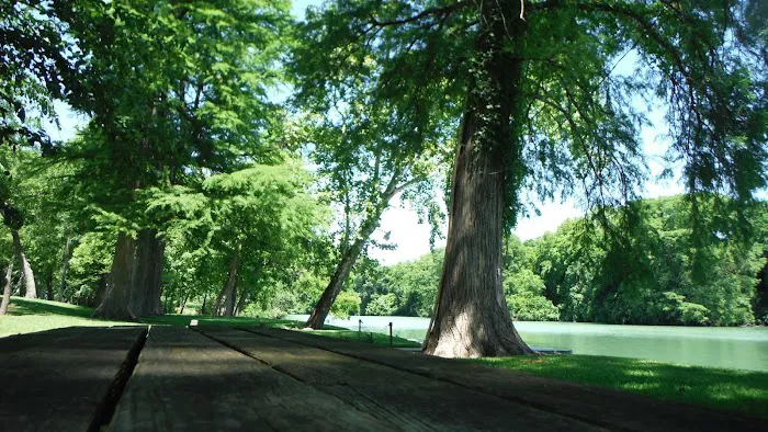 Zipp RV Park Picture 2