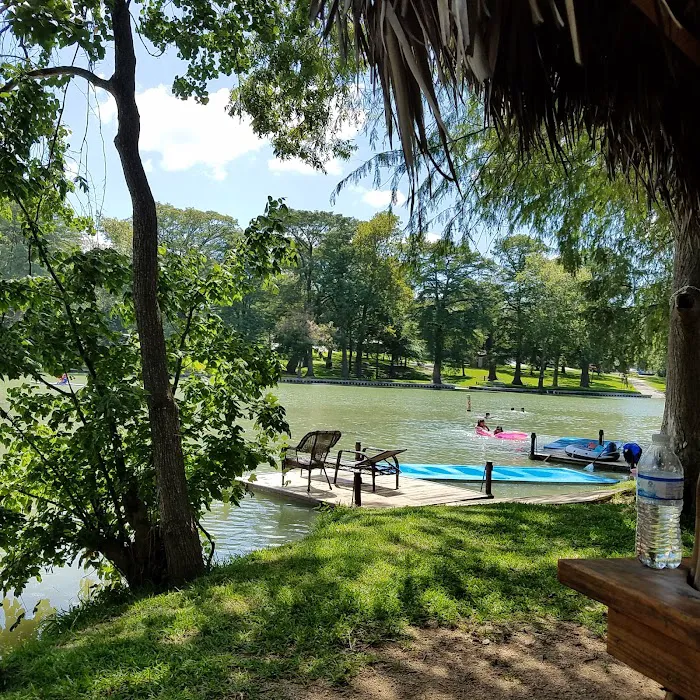Zipp RV Park Picture 4