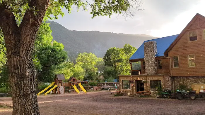 Lone Duck Campground Picture 4