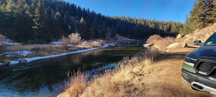 Cove Campground Picture 10