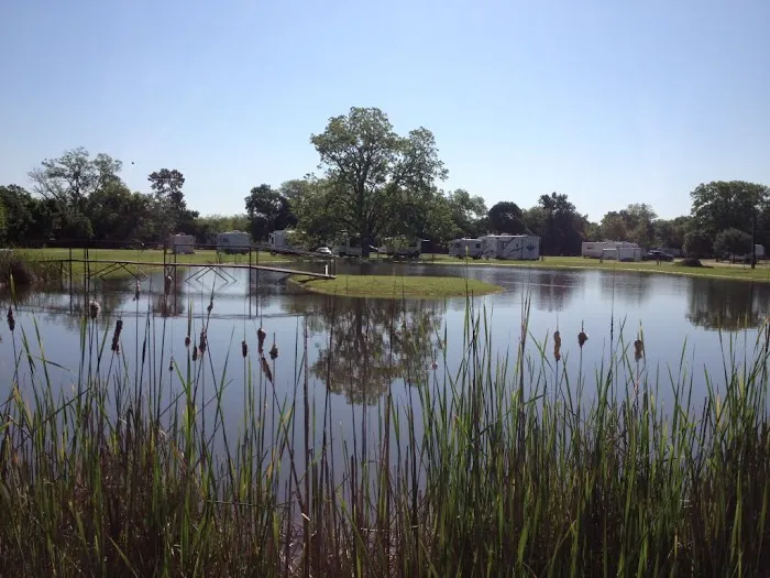 Patriot RV Park - Luling Picture 2