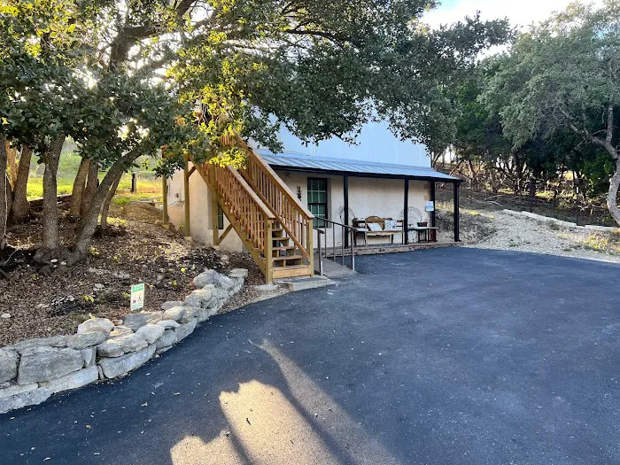 B2 Hideaway Picture 1